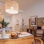 Bianco - 1 Bedroom And Pool In Santo Antonio Lisbon