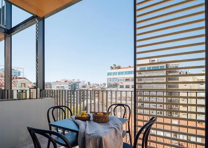 Appartement Bianco - 1 Bedroom And Pool In Santo Antonio Lisboa